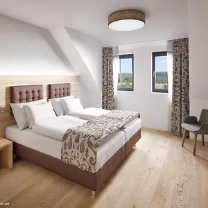 Rossano Boutique & Ristorante 3*, Sachsen bei Ansbach Německo