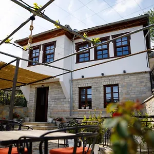 Pashai 3*, Gjirokastër Albánie
