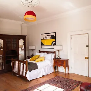 The Historical Harcourt Maison d'hôtes Dublin