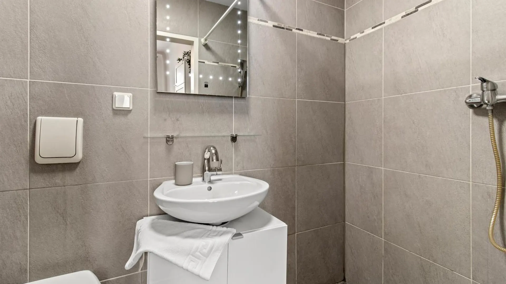 Designer Apartments Asaria Vienna 0*,